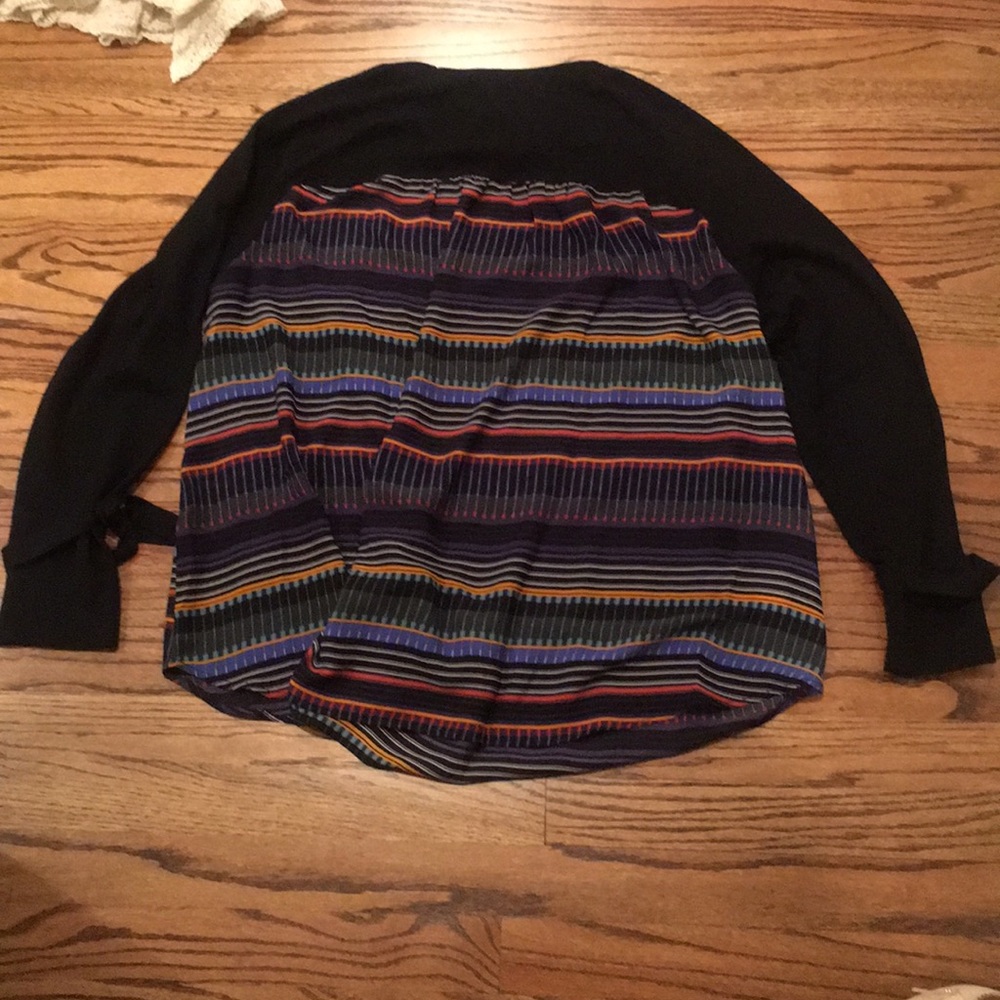 Loft sweater with stripe back sz L